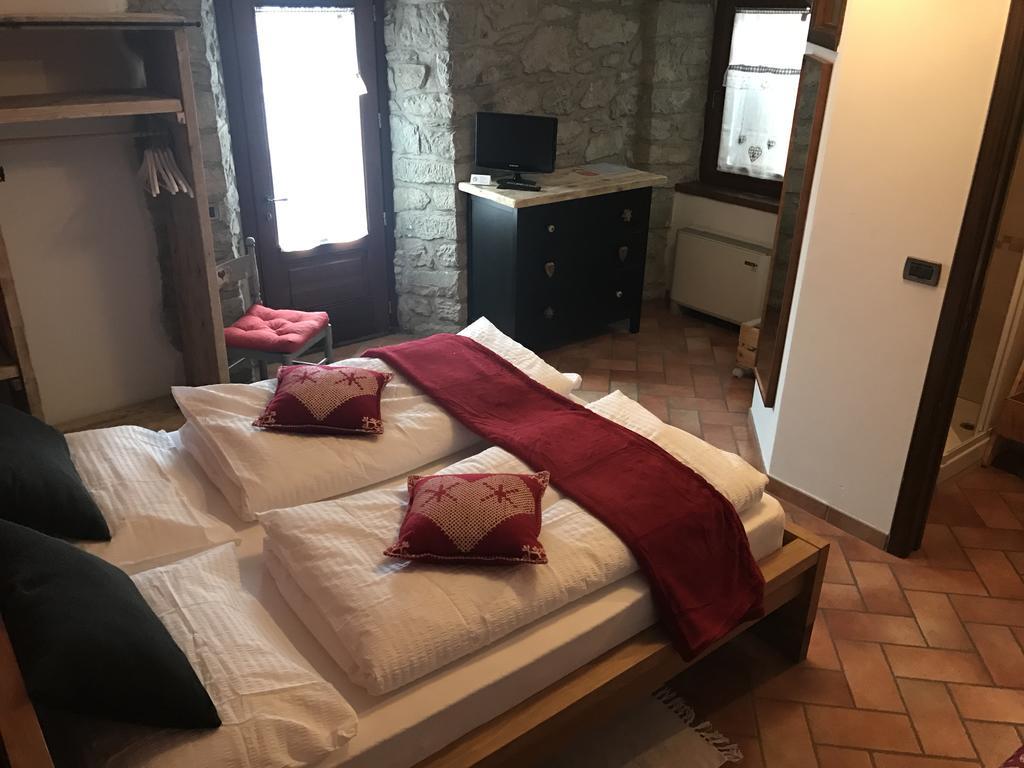 Casa Benassi ,Room&Suite , Con Zona Benessere Riolunato Kültér fotó