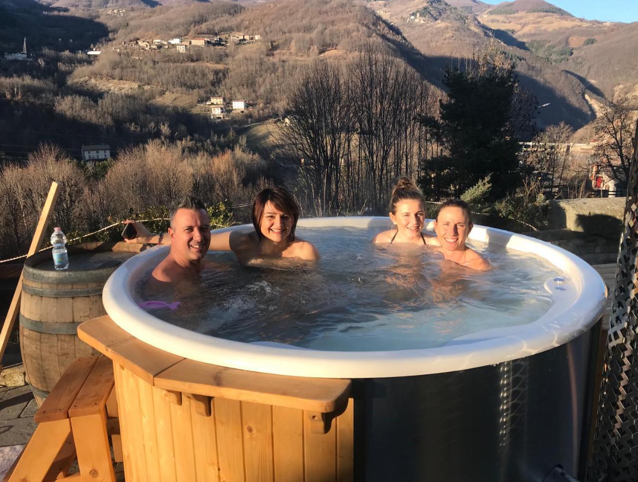 Casa Benassi ,Room&Suite , Con Zona Benessere Riolunato Kültér fotó